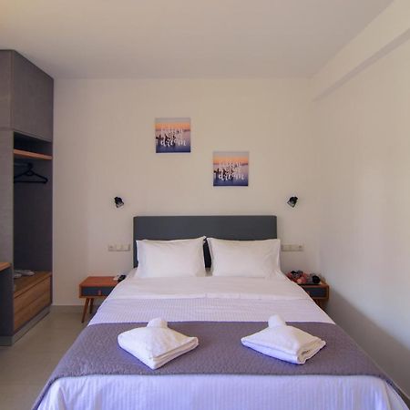 Irene Studio Panorama Apartment Palaiochora Exterior foto